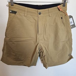 Howler Horizon Short